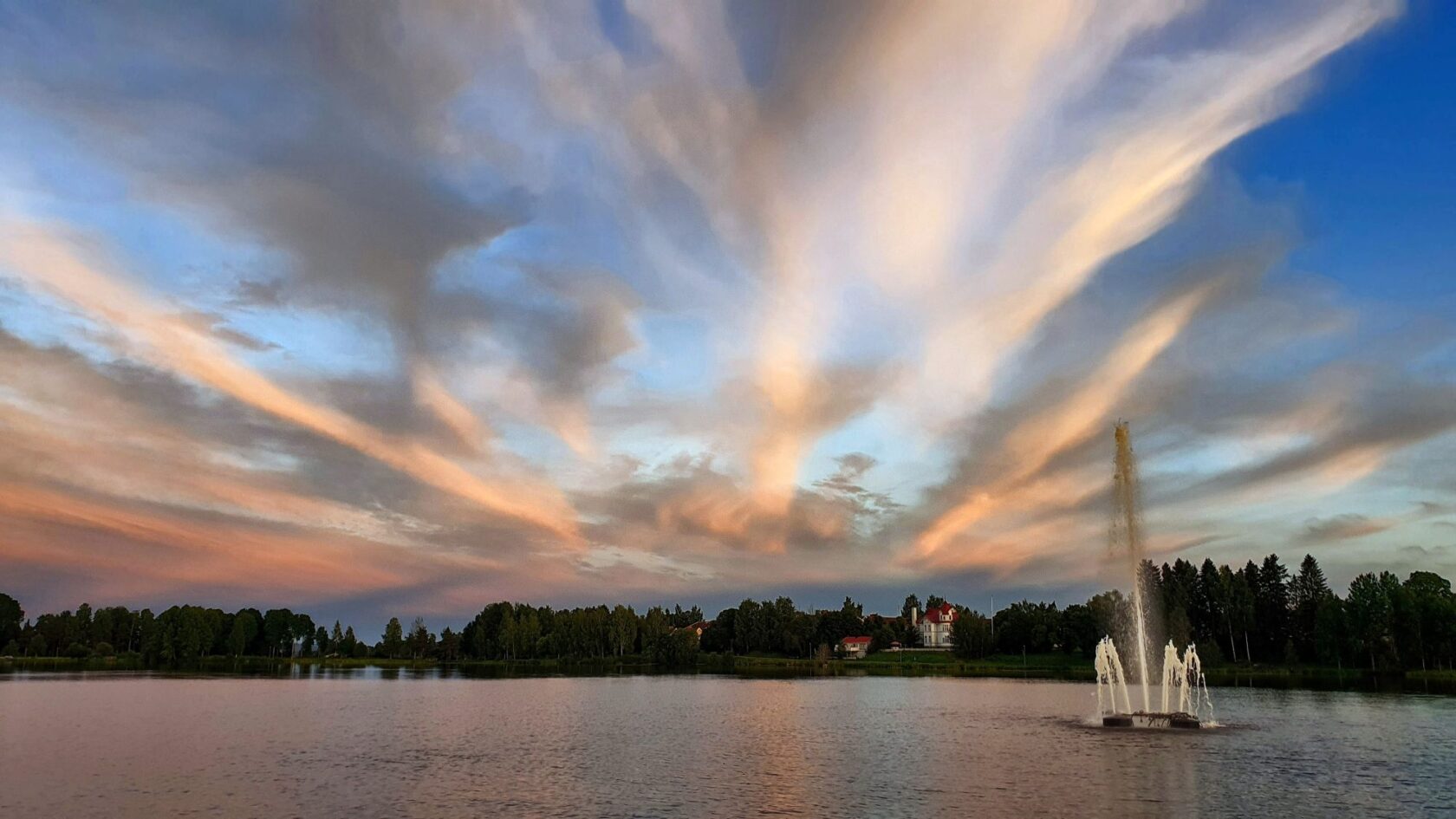 Nordlo-office-bollnäs-lake